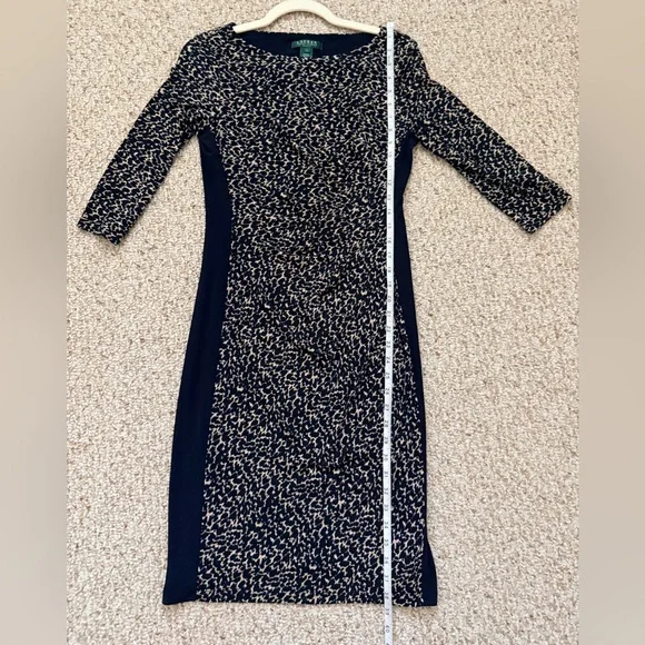 Lauren Ralph Lauren classic sheath dress in a navy & neutral abstract print S 4 - Picture 8 of 13